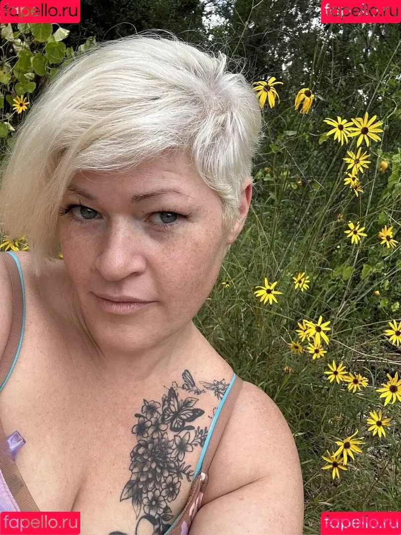 Lala Babydoll Onlyfans Photo Gallery 