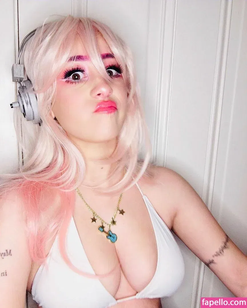 Alyvxo Onlyfans Photo Gallery 