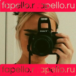 mollyomaliamollyomaliaaa Onlyfans Photo Gallery 