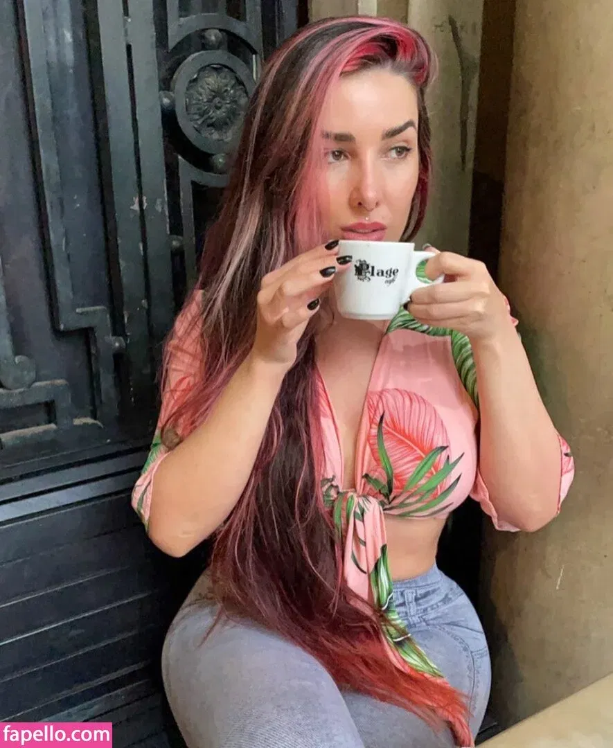 Faby Mendes Onlyfans Photo Gallery 