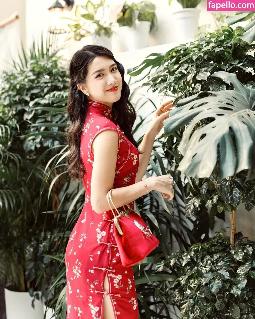 Vivian Lai Onlyfans Photo Gallery 