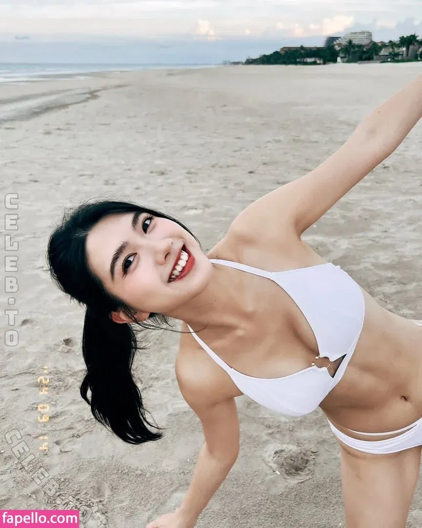 Vivian Lai Onlyfans Photo Gallery 