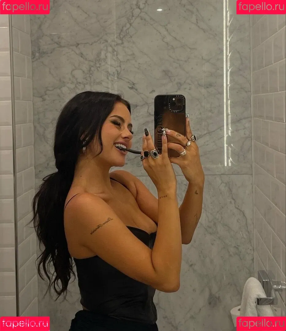 Anna Grey Onlyfans Photo Gallery 