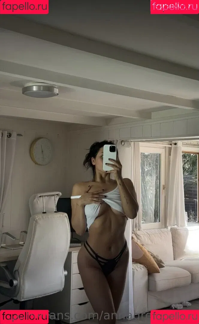 Anna Grey Onlyfans Photo Gallery 