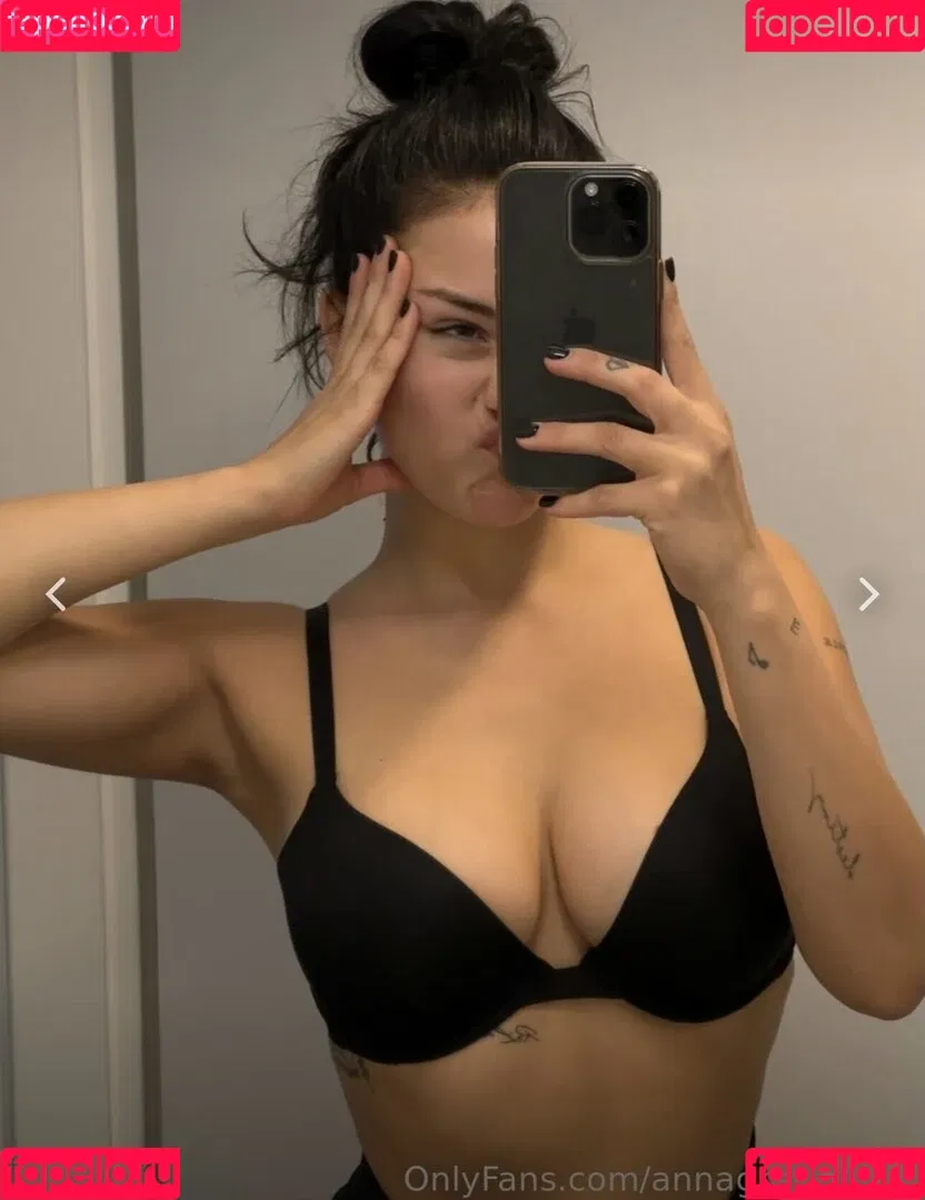 Anna Grey Onlyfans Photo Gallery 