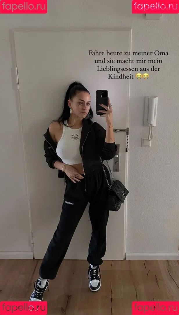 Anna Grey Onlyfans Photo Gallery 