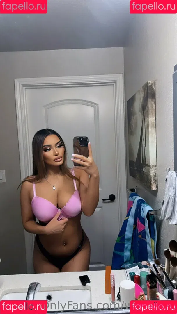 wetkinky Onlyfans Photo Gallery 