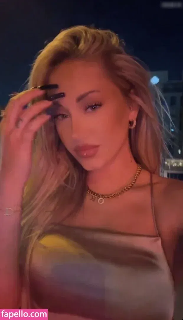 carina_nl Onlyfans Photo Gallery 