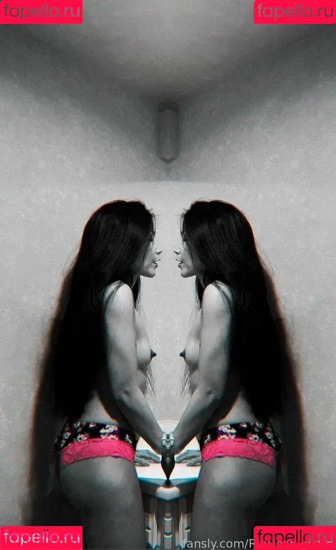 unefilleunique Onlyfans Photo Gallery 