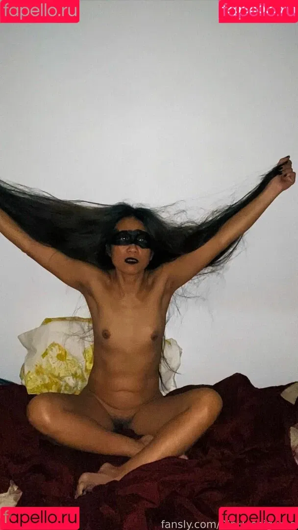 unefilleunique Onlyfans Photo Gallery 