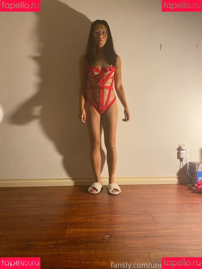 unefilleunique Onlyfans Photo Gallery 