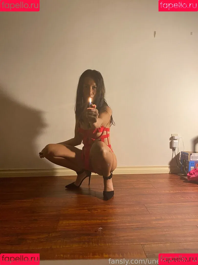 unefilleunique Onlyfans Photo Gallery 