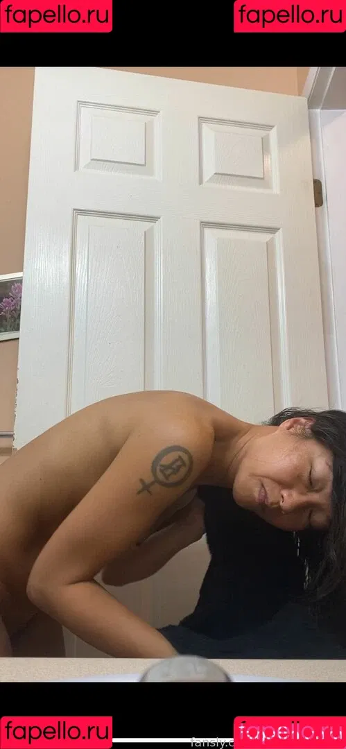 unefilleunique Onlyfans Photo Gallery 