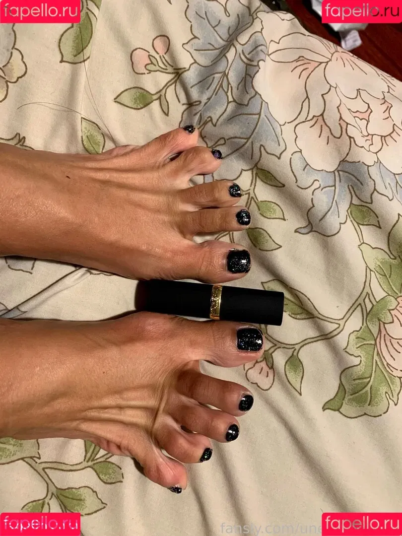 unefilleunique Onlyfans Photo Gallery 