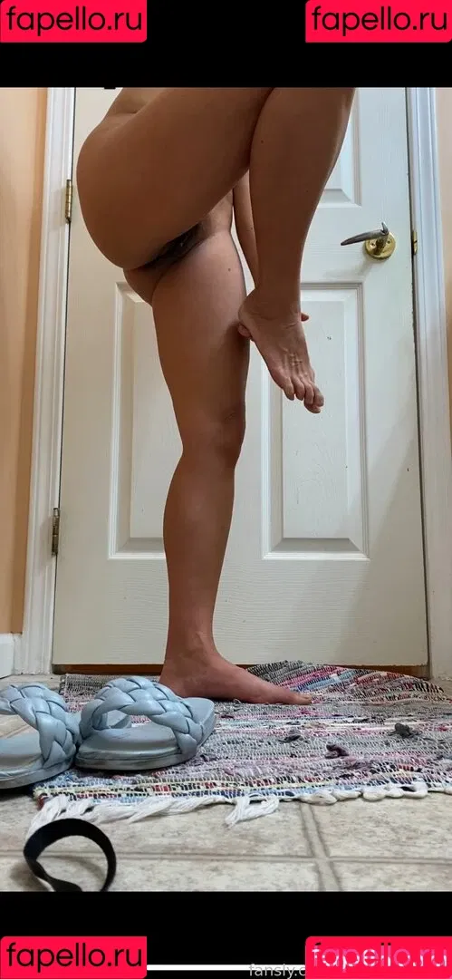 unefilleunique Onlyfans Photo Gallery 