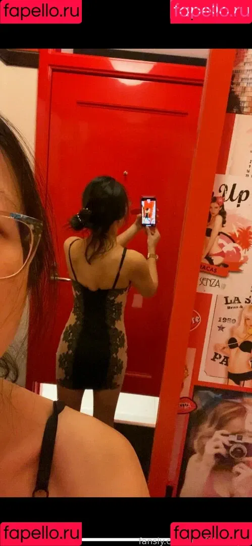 unefilleunique Onlyfans Photo Gallery 