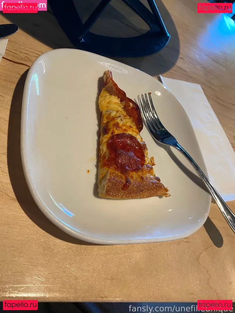 unefilleunique Onlyfans Photo Gallery 