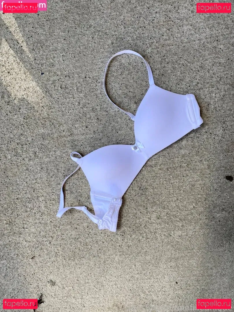 unefilleunique Onlyfans Photo Gallery 