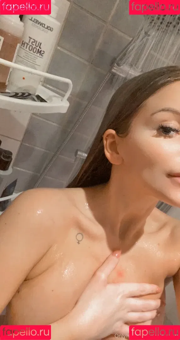 Emisecrets Onlyfans Photo Gallery 