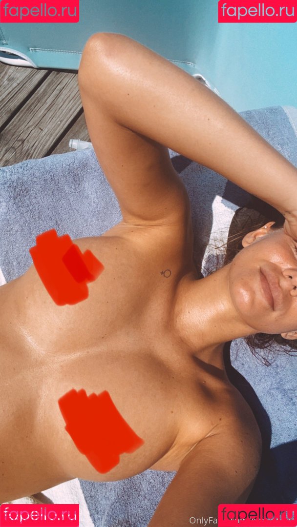 Emisecrets Onlyfans Photo Gallery 