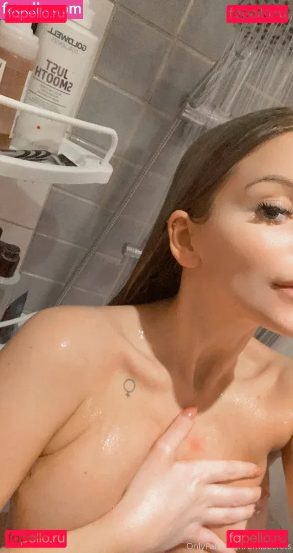 Emisecrets Onlyfans Photo Gallery 