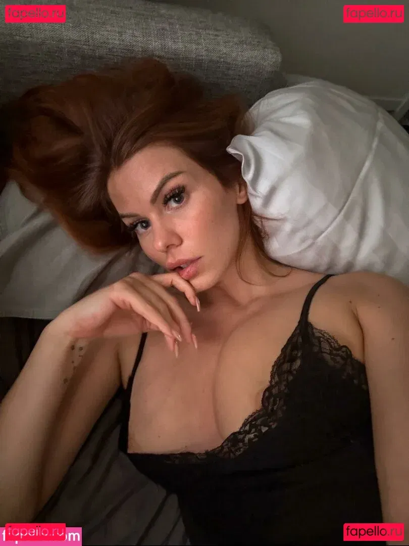 Emisecrets Onlyfans Photo Gallery 