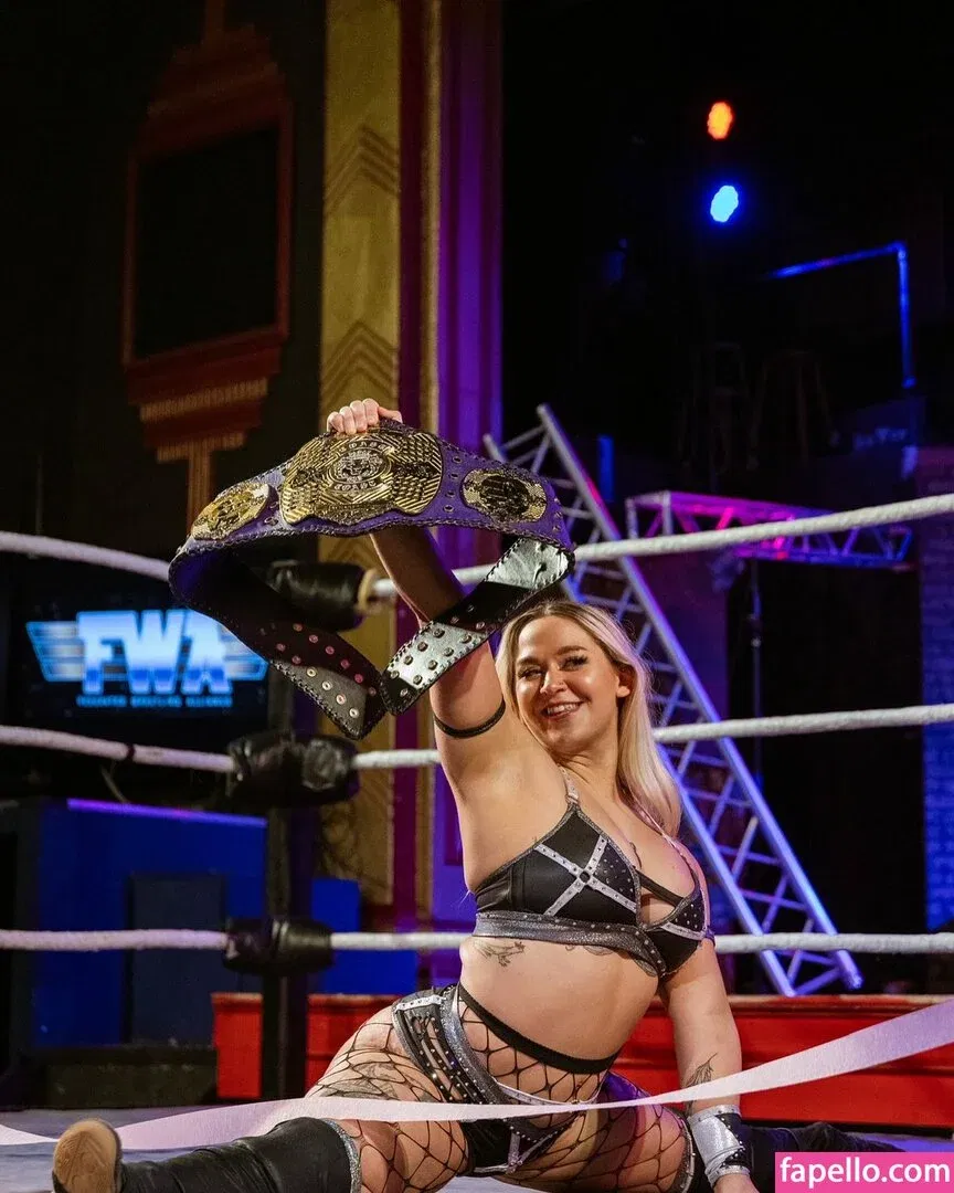 Mercurialmaiden Onlyfans Photo Gallery 