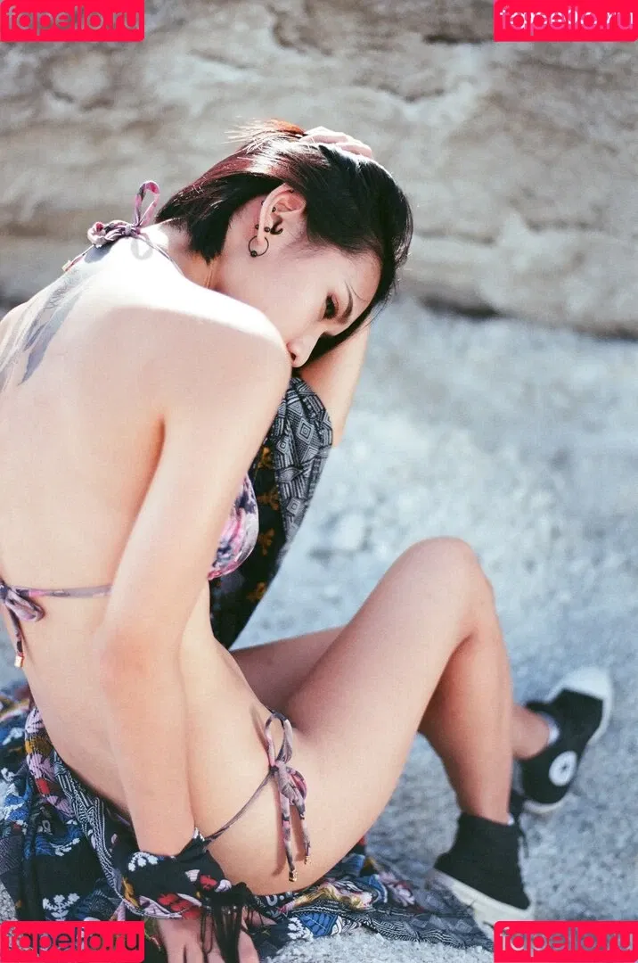 Verna Wang Onlyfans Photo Gallery 