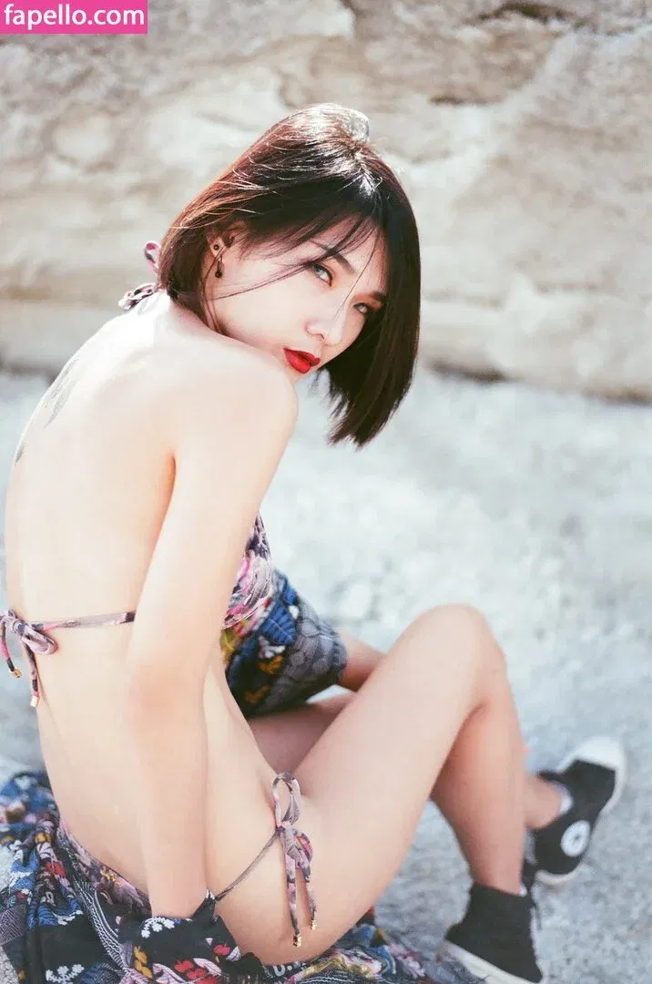 Verna Wang Onlyfans Photo Gallery 