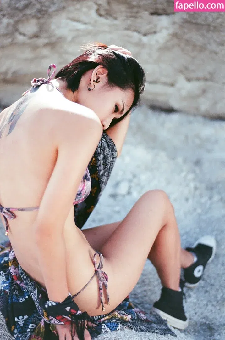 Verna Wang Onlyfans Photo Gallery 