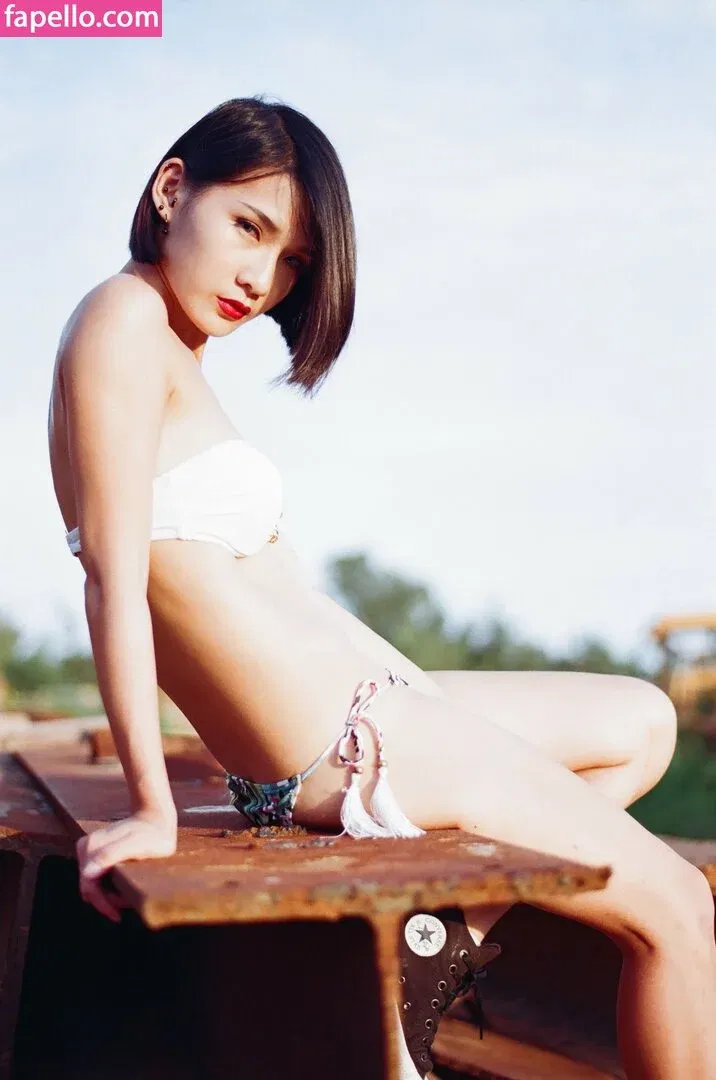 Verna Wang Onlyfans Photo Gallery 