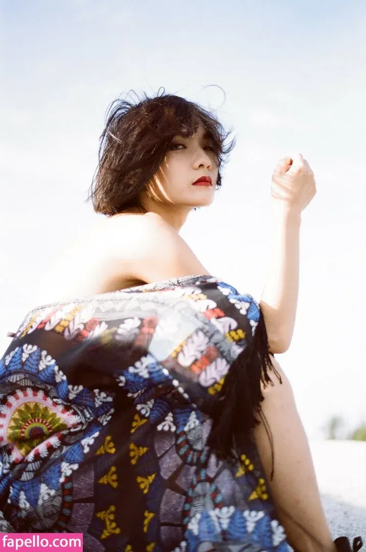 Verna Wang Onlyfans Photo Gallery 