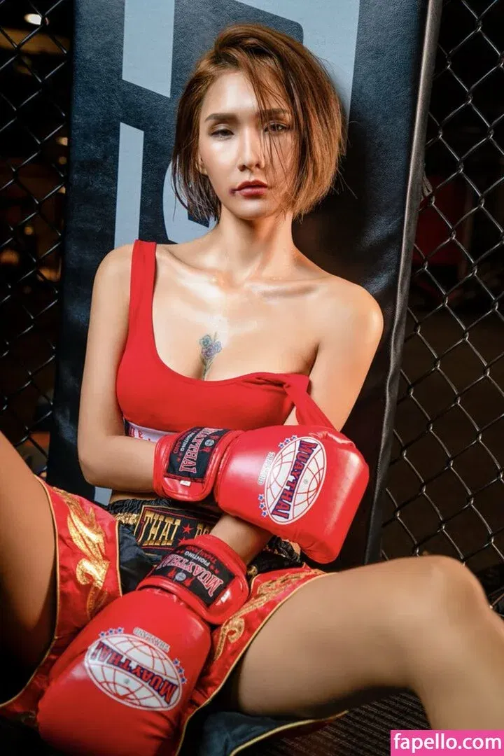 Verna Wang Onlyfans Photo Gallery 