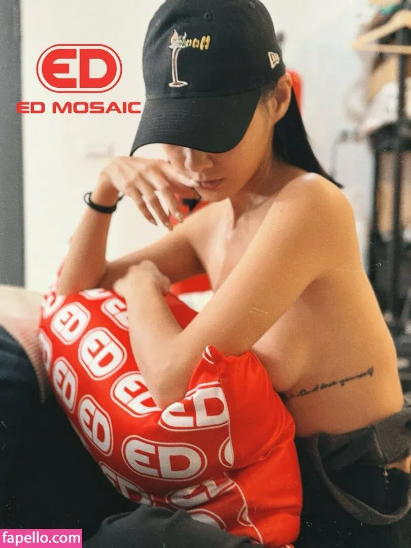 Verna Wang Onlyfans Photo Gallery 