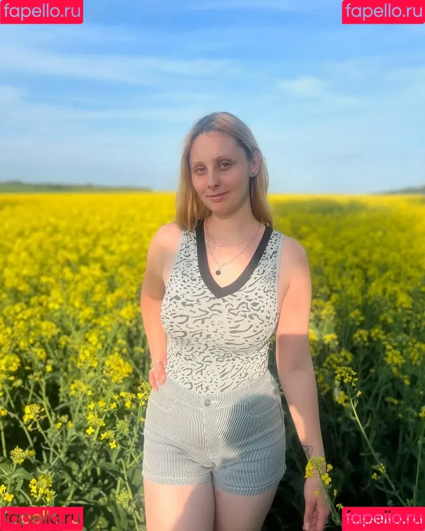 Elena Ilie Onlyfans Photo Gallery 
