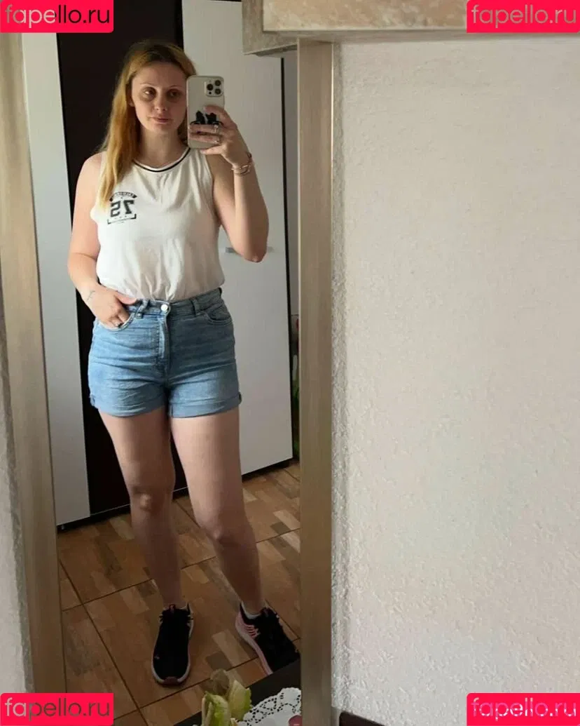 Elena Ilie Onlyfans Photo Gallery 