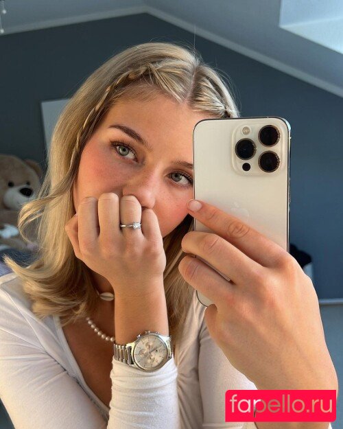 Elena Ilie Nude Onlyfans Photo 17