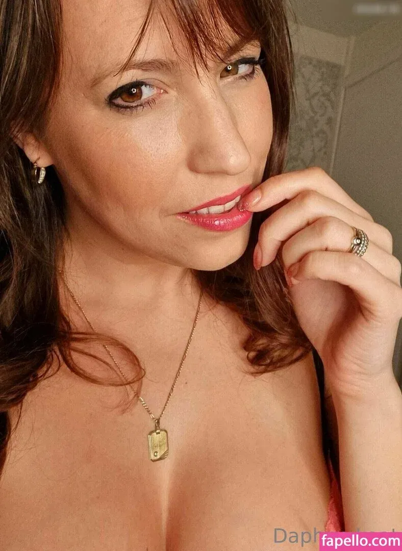 Daphne Laat Onlyfans Photo Gallery 