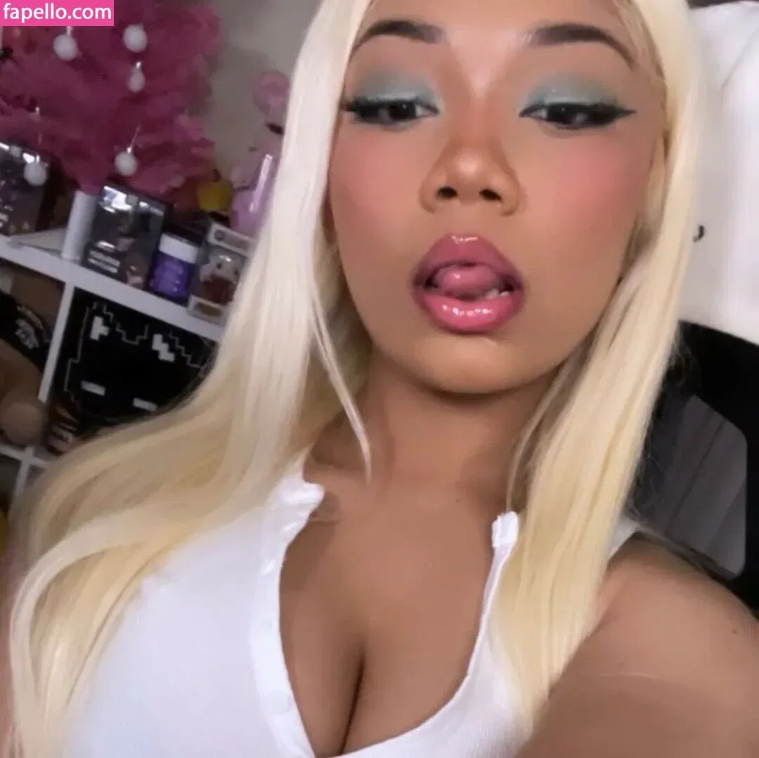 mariiiisel Onlyfans Photo Gallery 