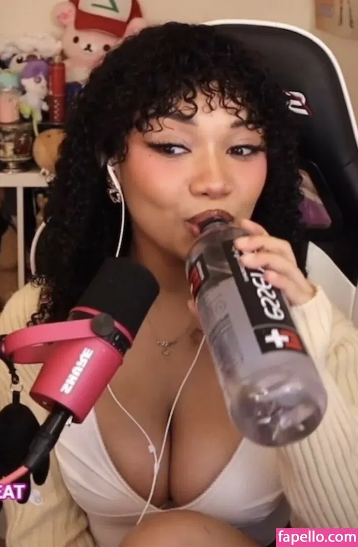 mariiiisel Onlyfans Photo Gallery 