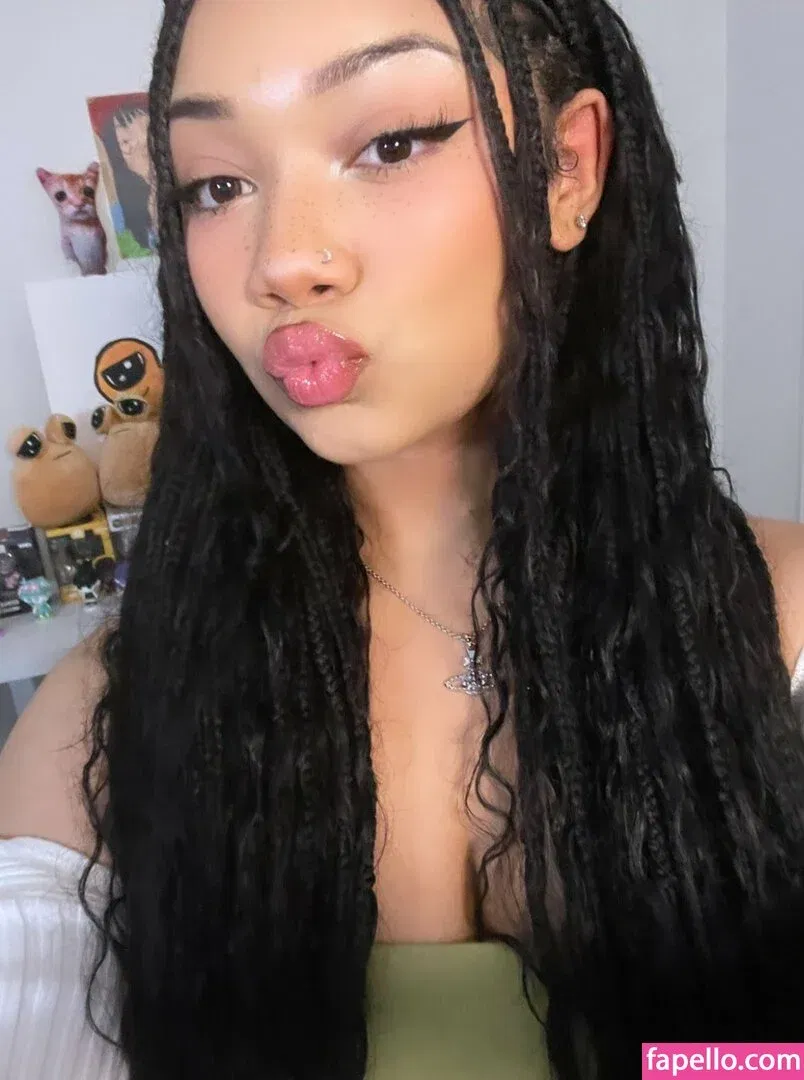 mariiiisel Onlyfans Photo Gallery 