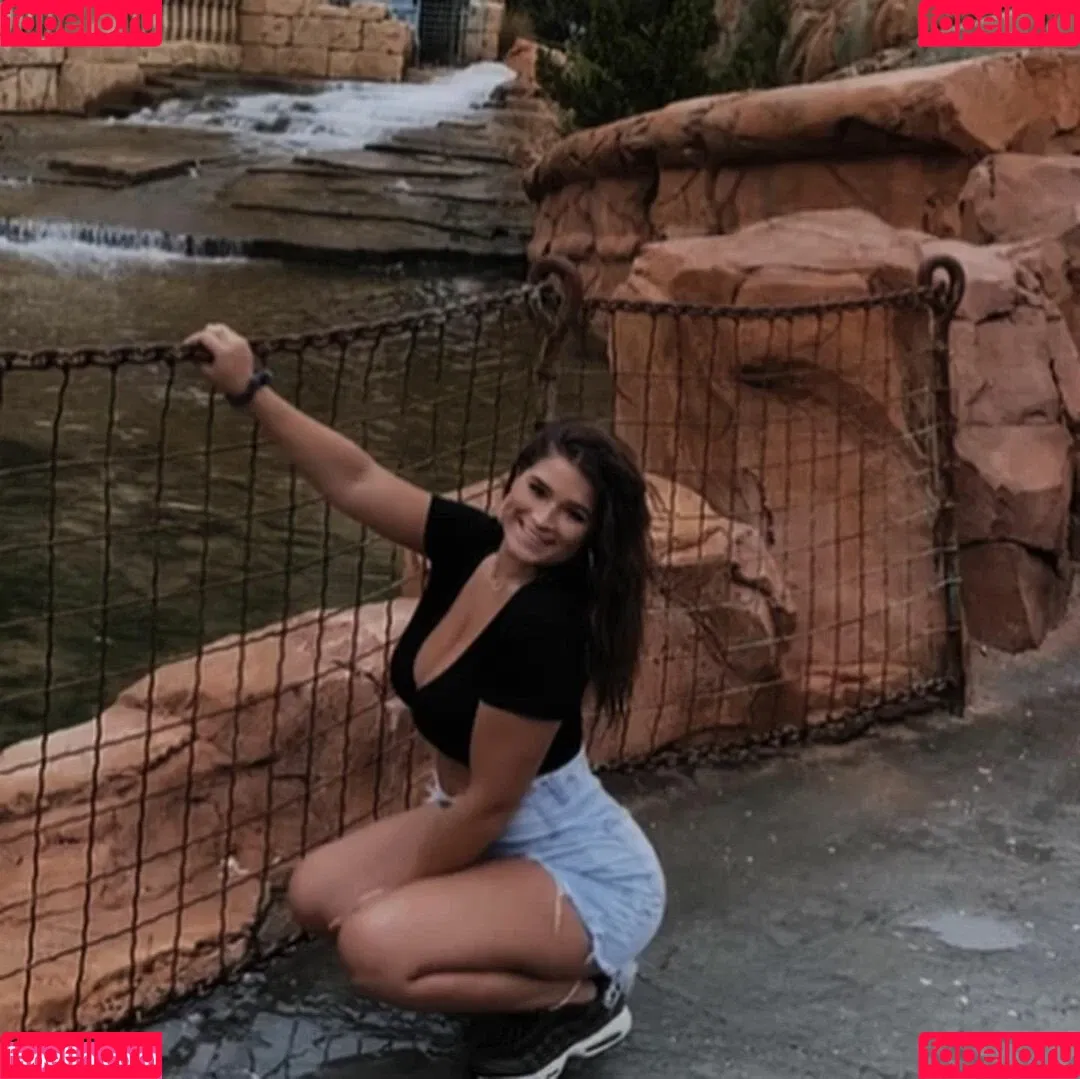 Destany Hartle Onlyfans Photo Gallery 