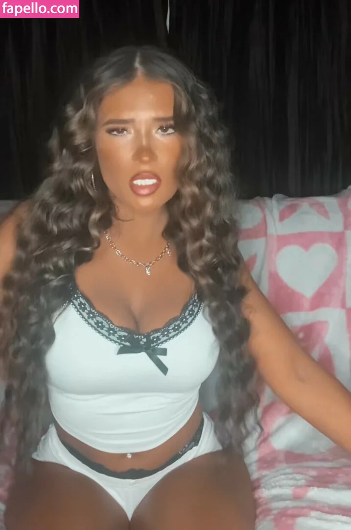 Destany Hartle Onlyfans Photo Gallery 