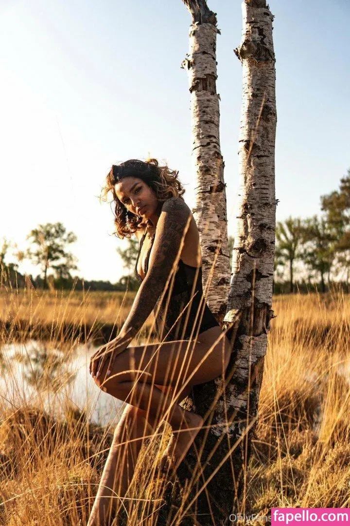 GoodGirlGrow Onlyfans Photo Gallery 