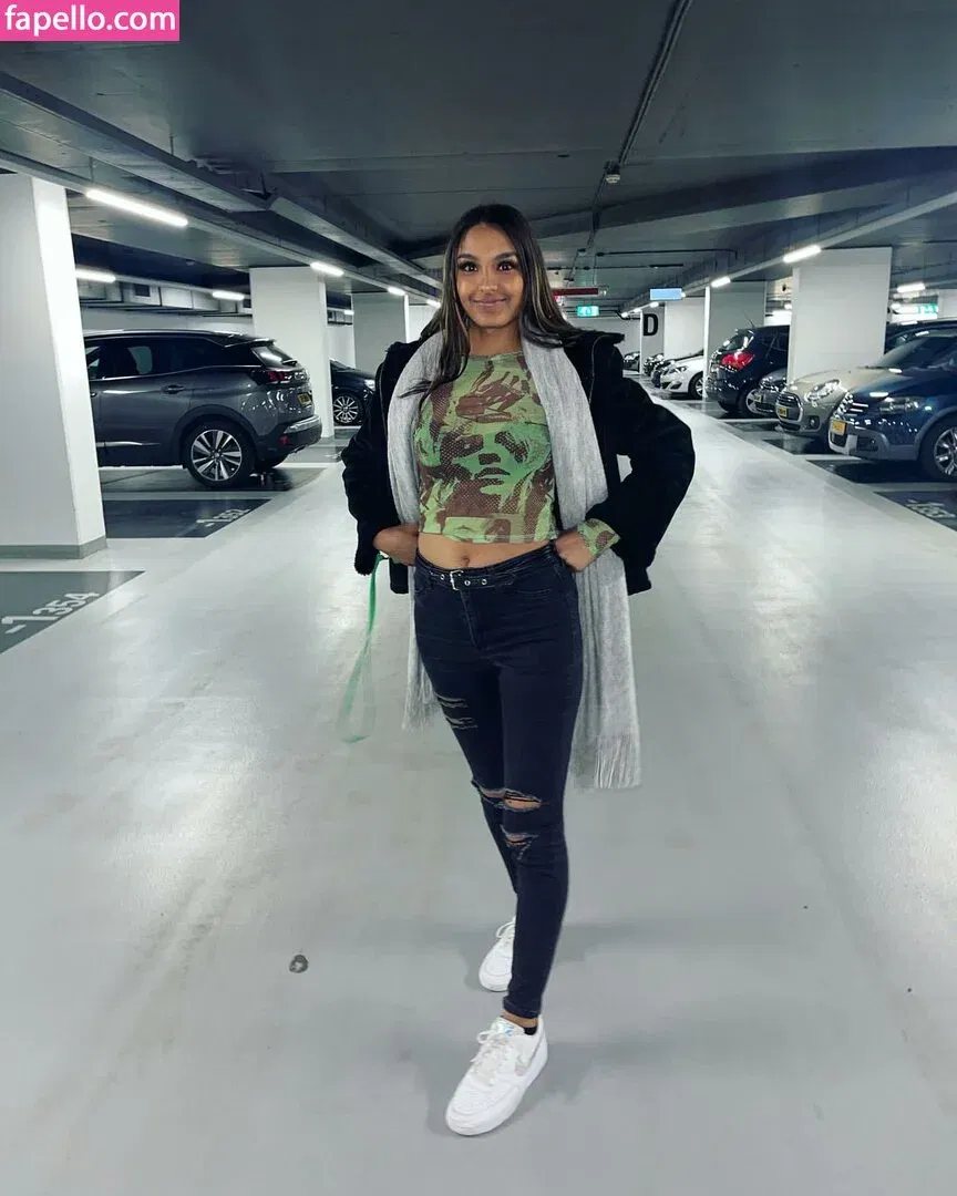 GoodGirlGrow Onlyfans Photo Gallery 