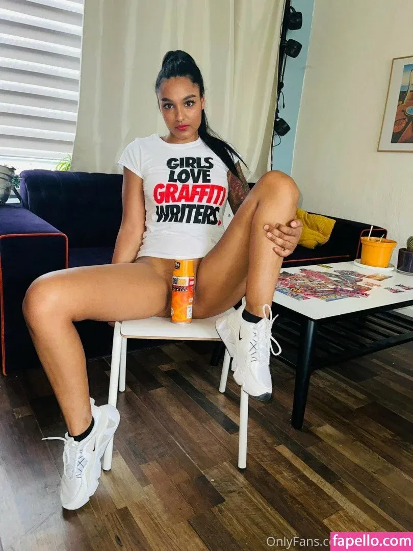 GoodGirlGrow Onlyfans Photo Gallery 