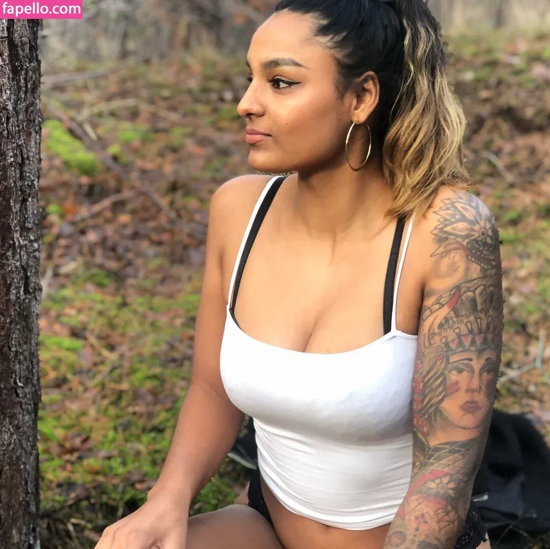 GoodGirlGrow Onlyfans Photo Gallery 