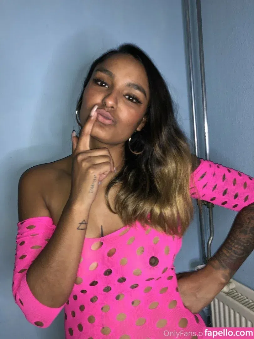 GoodGirlGrow Onlyfans Photo Gallery 