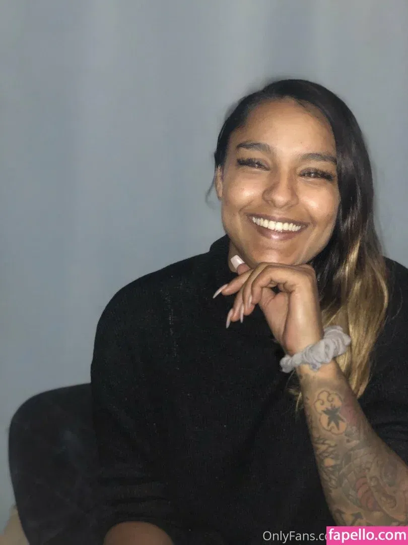 GoodGirlGrow Onlyfans Photo Gallery 