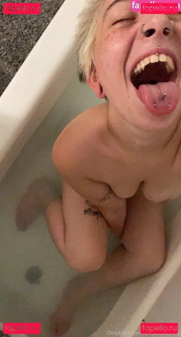 sweetlildarling Onlyfans Photo Gallery 
